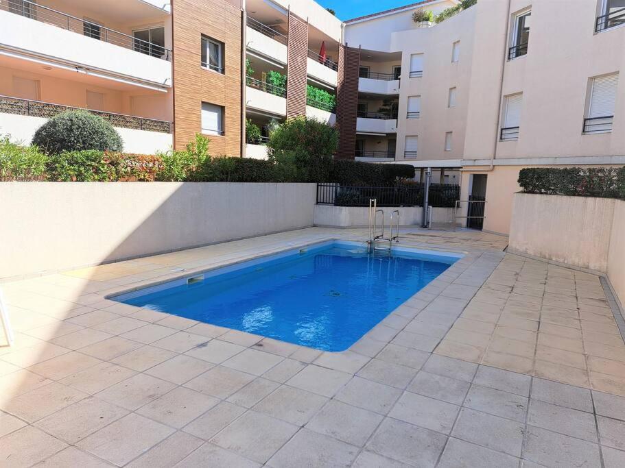 Saint Raphael, T2, Piscine, Proche Centre Ville ภายนอก รูปภาพ